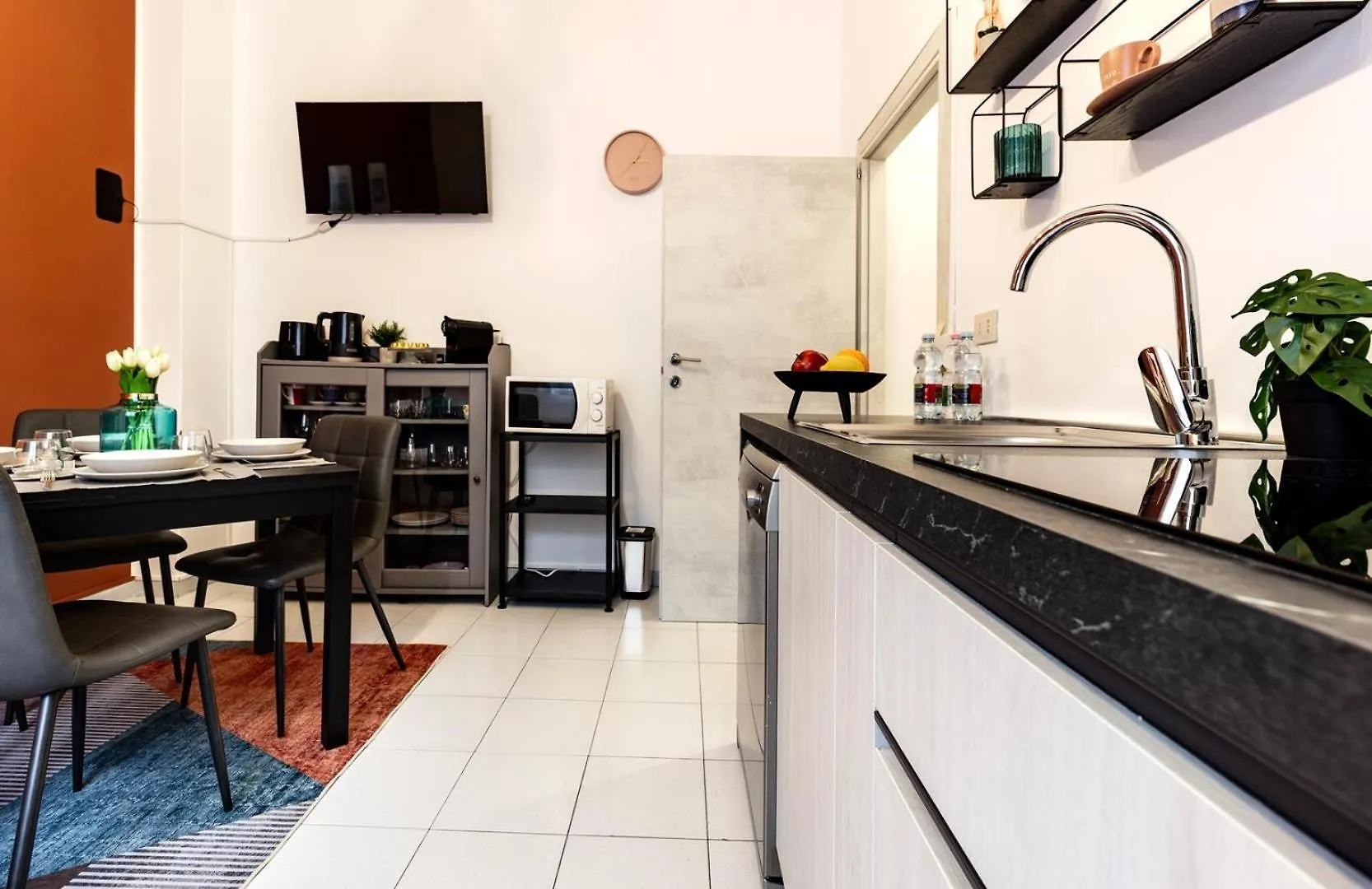 Appartement Como The Walls House A Pochi Passi Dal Centro Wi-Fi Ac Italie